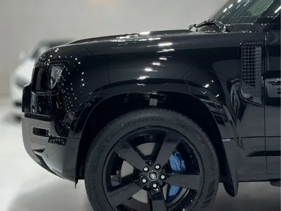 2025 Land Rover Defender X dynamic