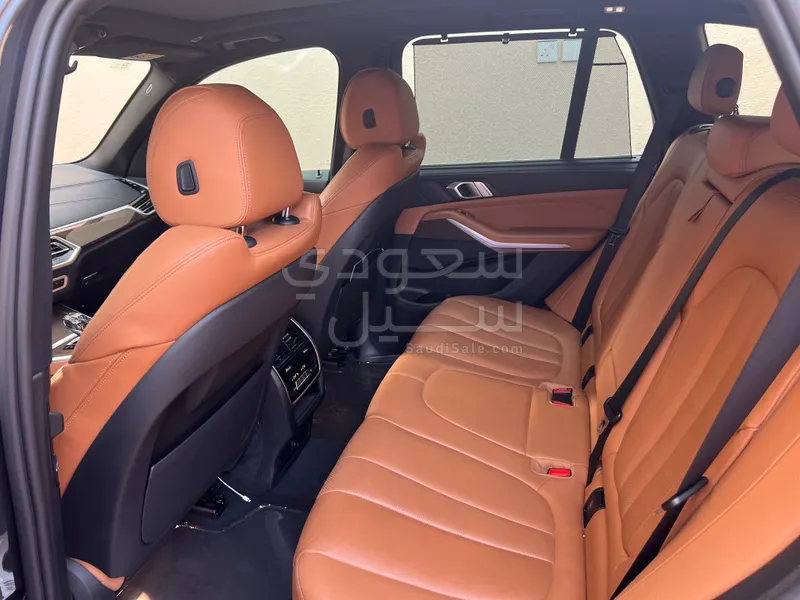 2021 بي ام دبليو الفئة اكس 5