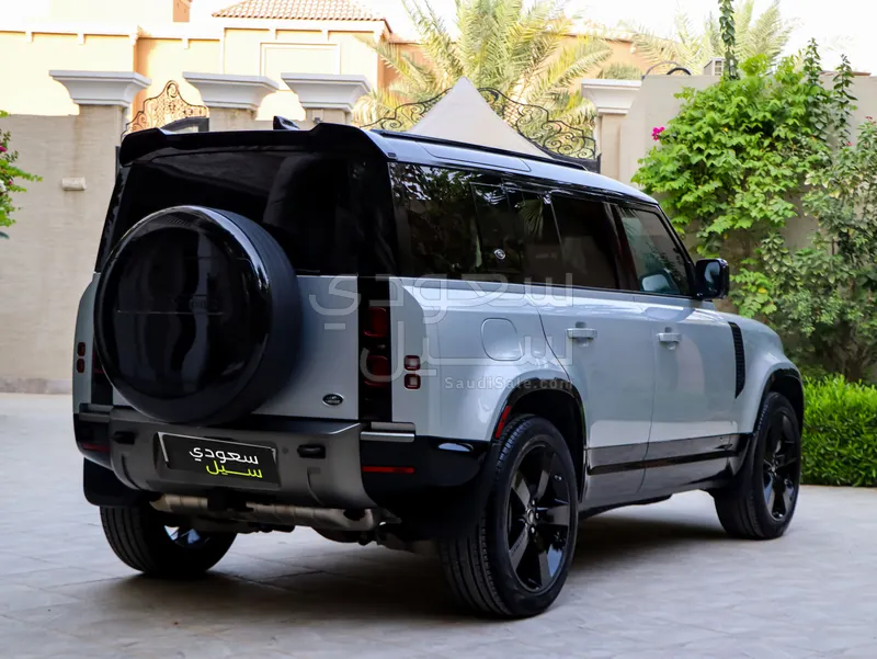 2021 Land Rover Defender X dynamic