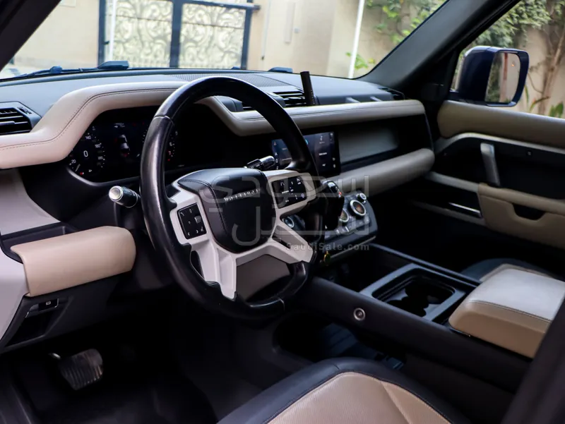 2021 Land Rover Defender X dynamic