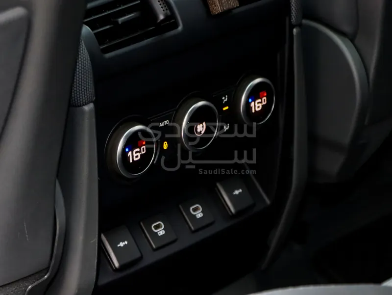 2021 Land Rover Defender X dynamic
