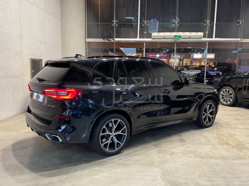 2020 BMW X Series 5 M Kit