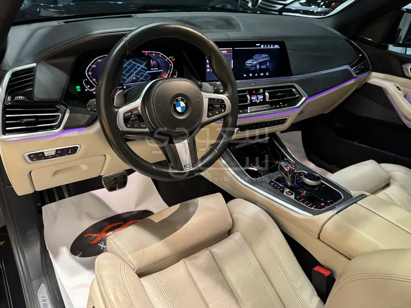 2020 BMW X Series 5 M Kit