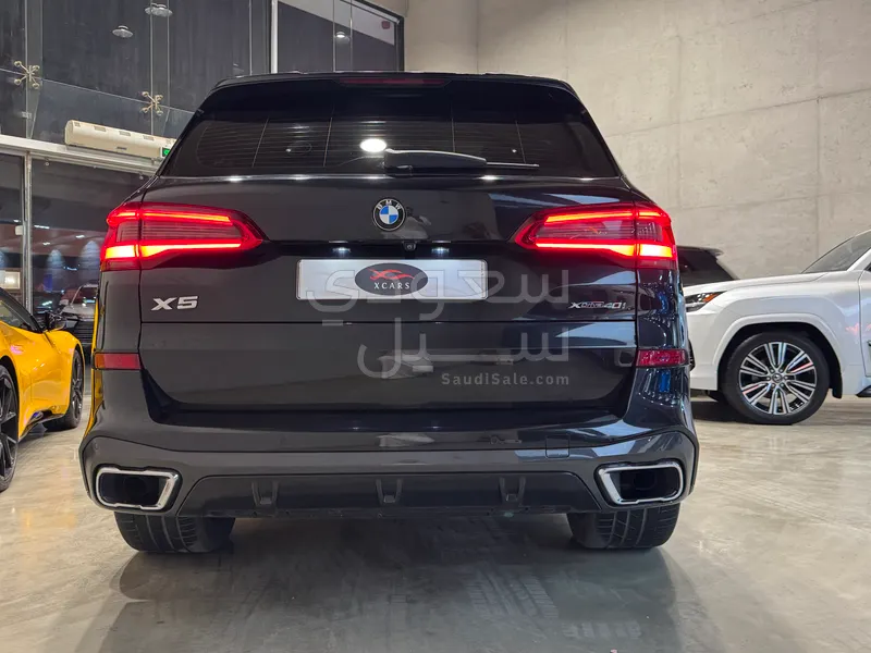 2020 BMW X Series 5 M Kit