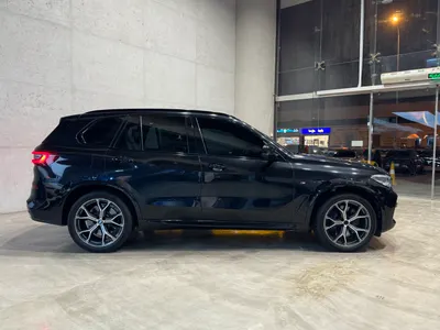 2020 BMW X Series 5 M Kit
