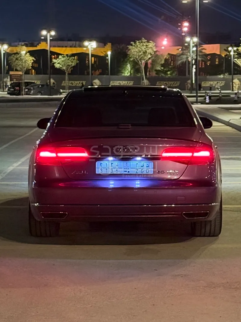 2015 Audi A8 50 TEFI