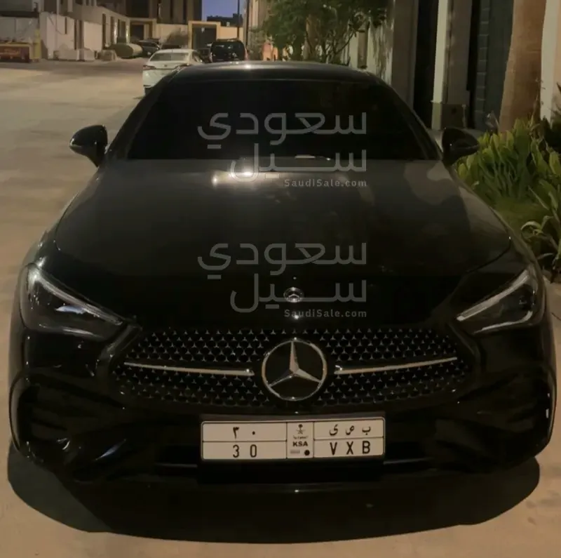 2024 مرسيدس - بنز سي إل إي 200