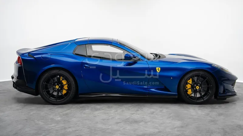 2021 Ferrari 812 GTS