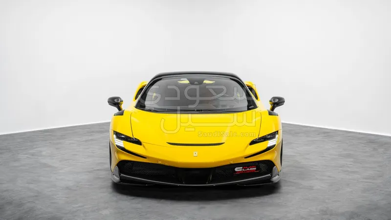 2022 Ferrari Spider SF90