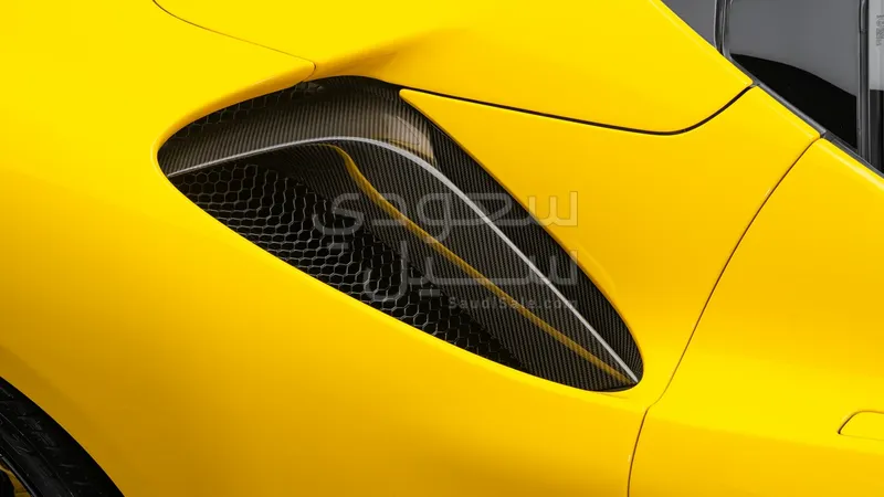 2022 Ferrari Spider SF90