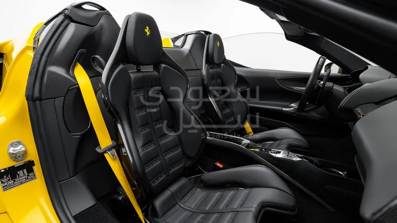 2022 Ferrari Spider SF90