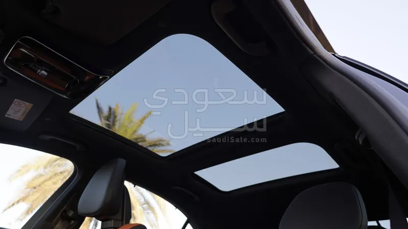 2025 مرسيدس - بنز سي 200 أي إم جي