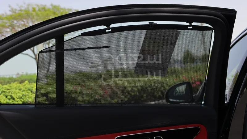 2025 مرسيدس - بنز سي 200 أي إم جي