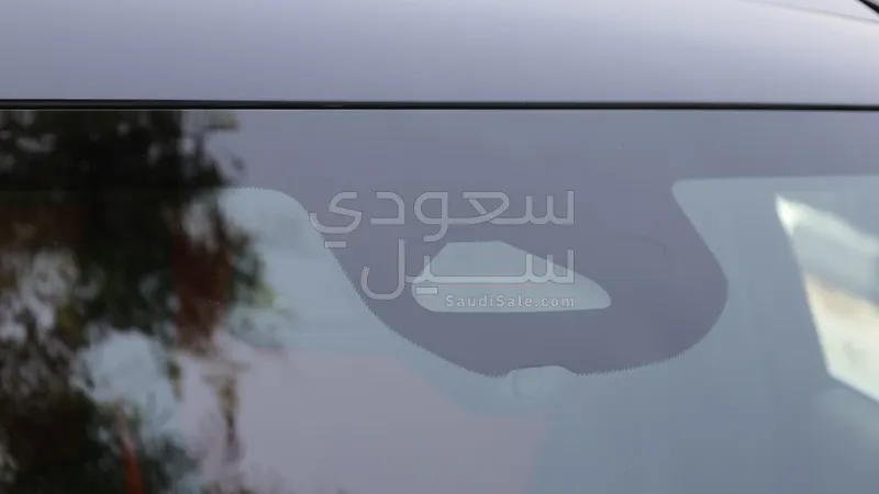 2025 مرسيدس - بنز سي 200 أي إم جي