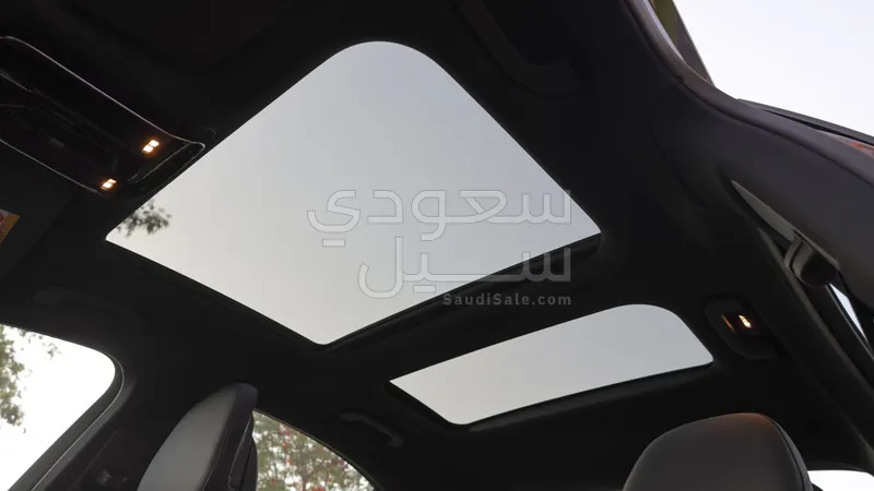 2025 مرسيدس - بنز سي 200 أي إم جي