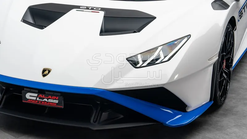 2022 Lamborghini Huracán STO
