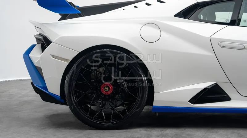 2022 Lamborghini Huracán STO