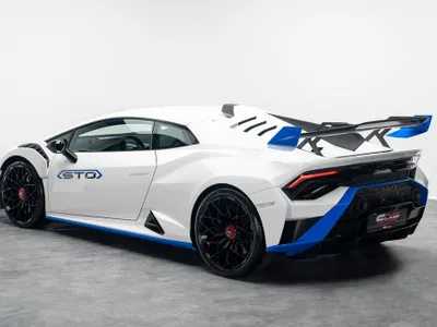 2022 Lamborghini Huracán STO