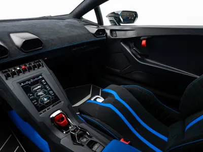2022 Lamborghini Huracán STO