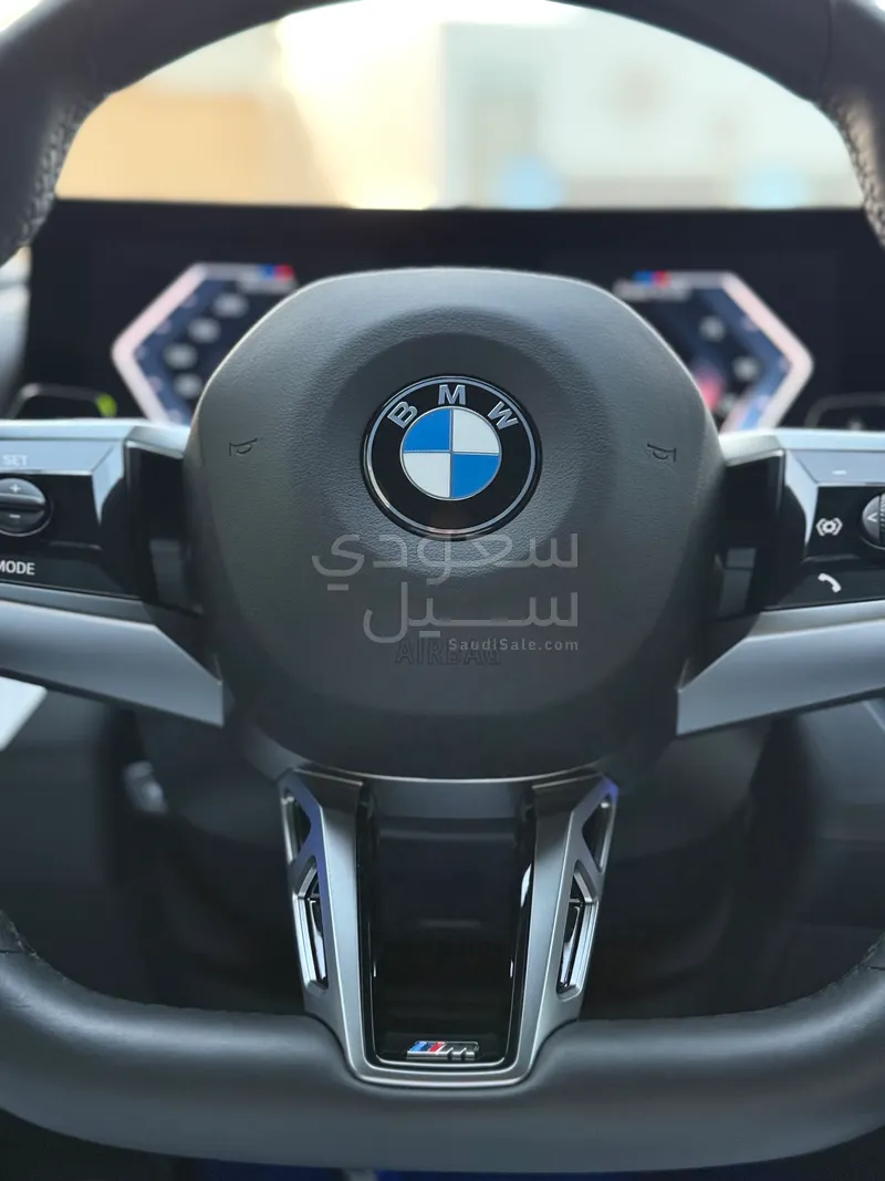 2024 بي ام دبليو الفئة الخامسة 520 أي