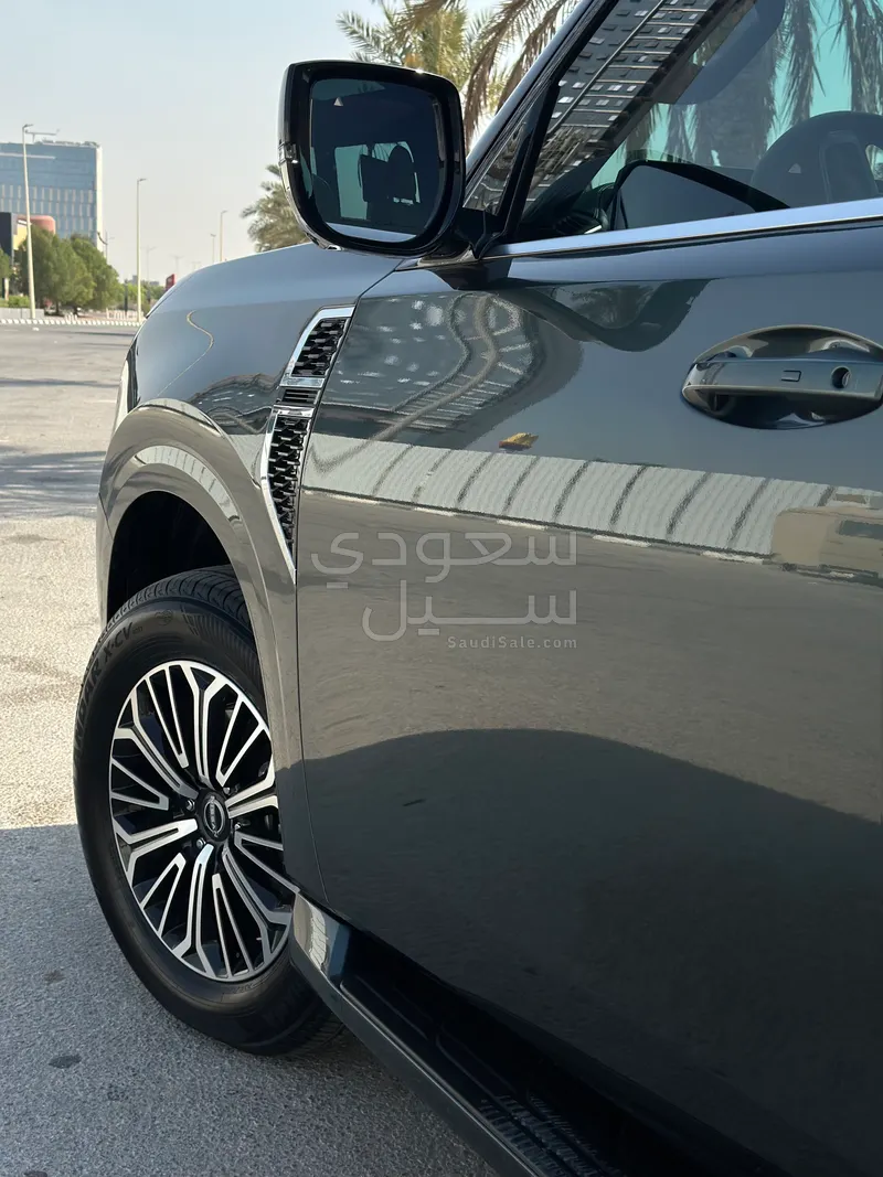 2025 نيسان باترول بلاتينيوم