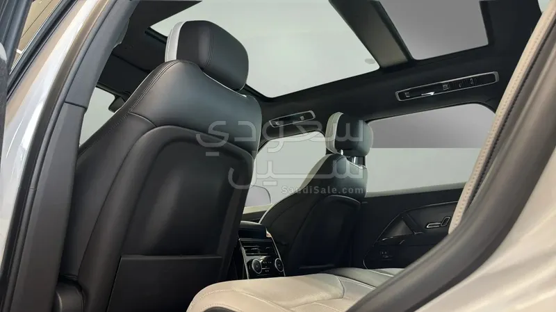 2024 Land Rover Range Rover Sport HSE