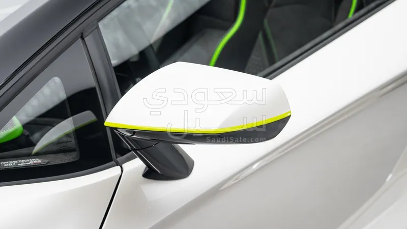 2022 Lamborghini Aventador Ultimae