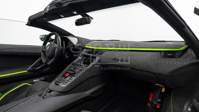 2022 Lamborghini Aventador Ultimae