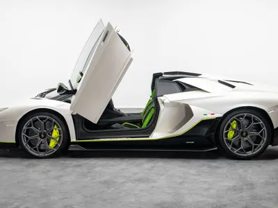 2022 Lamborghini Aventador Ultimae
