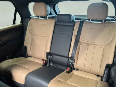 2024 Land Rover Range Rover Sport SE