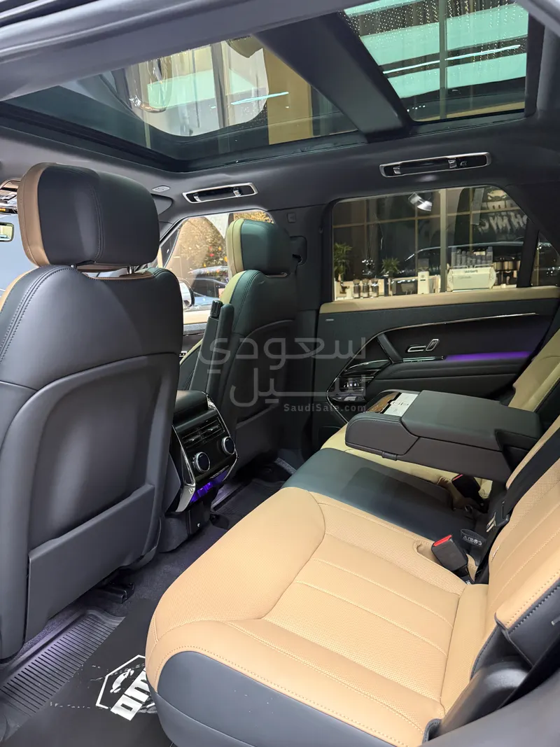 2025 Land Rover Range Rover Sport HSE