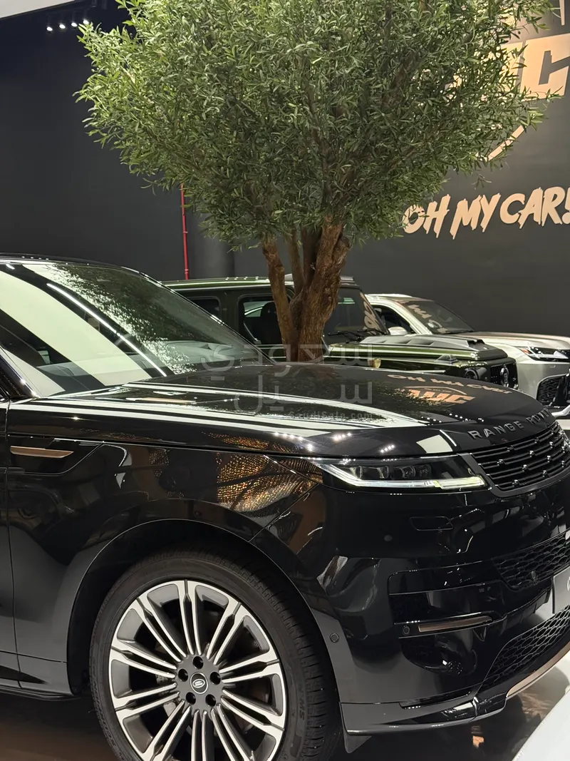 2025 Land Rover Range Rover Sport HSE