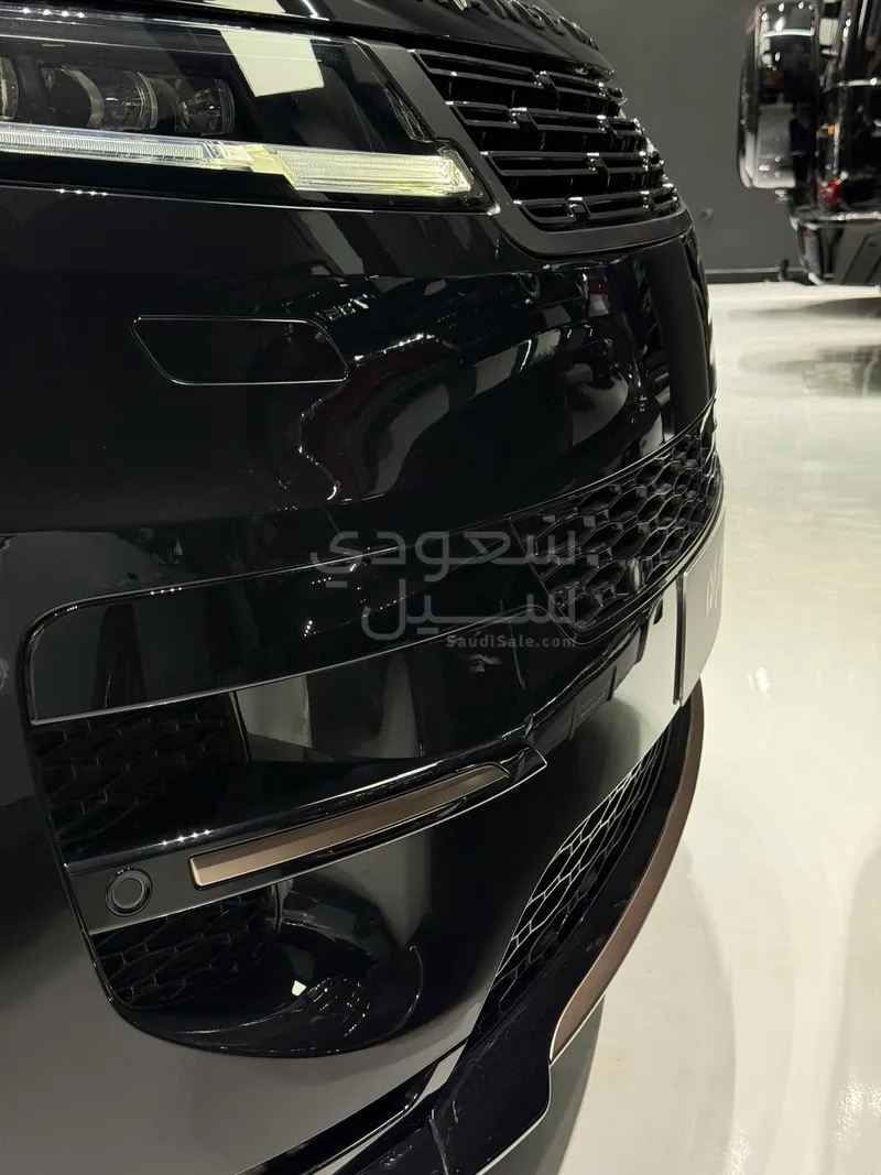 2025 Land Rover Range Rover Sport HSE