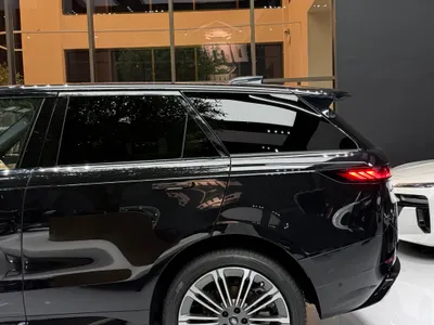 2025 Land Rover Range Rover Sport HSE