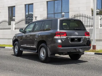 2017 Toyota Land Cruiser GXR