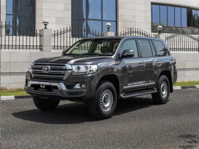 2017 Toyota Land Cruiser GXR