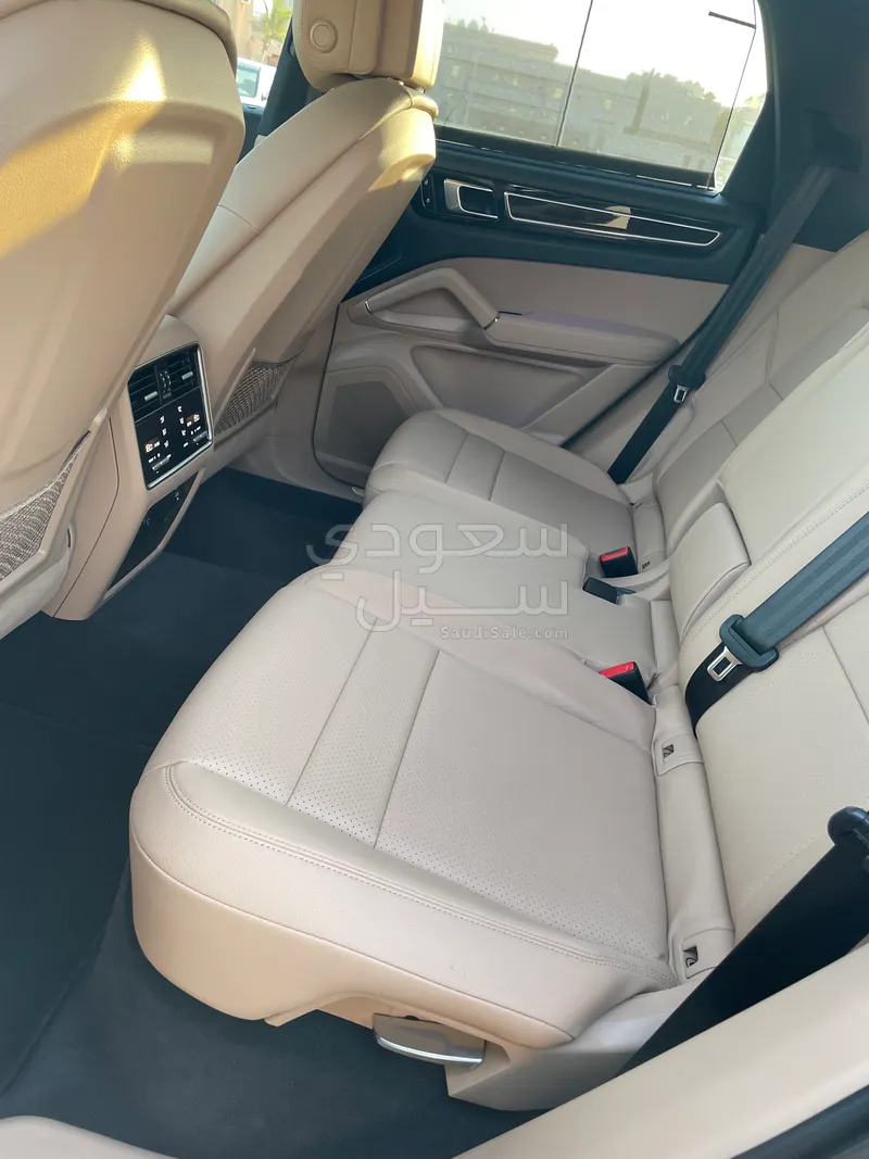 2021 Porsche Cayenne