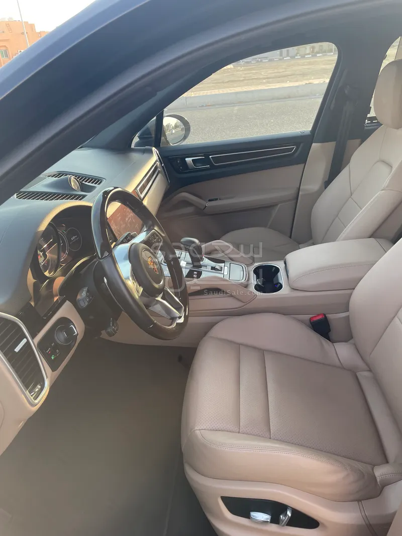 2021 Porsche Cayenne