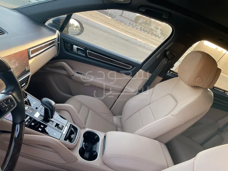 2021 Porsche Cayenne