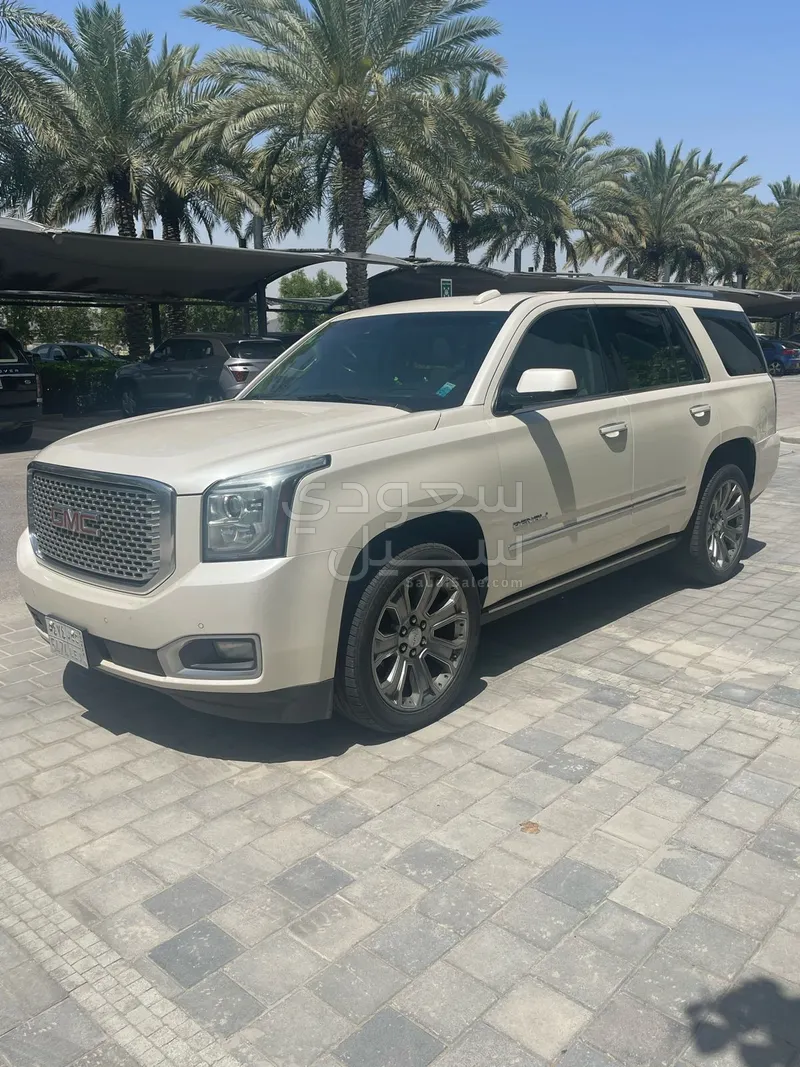 2015 GMC Yukon Denali
