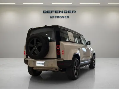 2024 Land Rover Defender 110