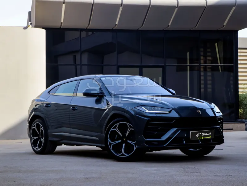 2019 Lamborghini URUS