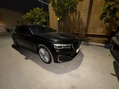 2021 بي ام دبليو الفئة السابعة 730 إل أي