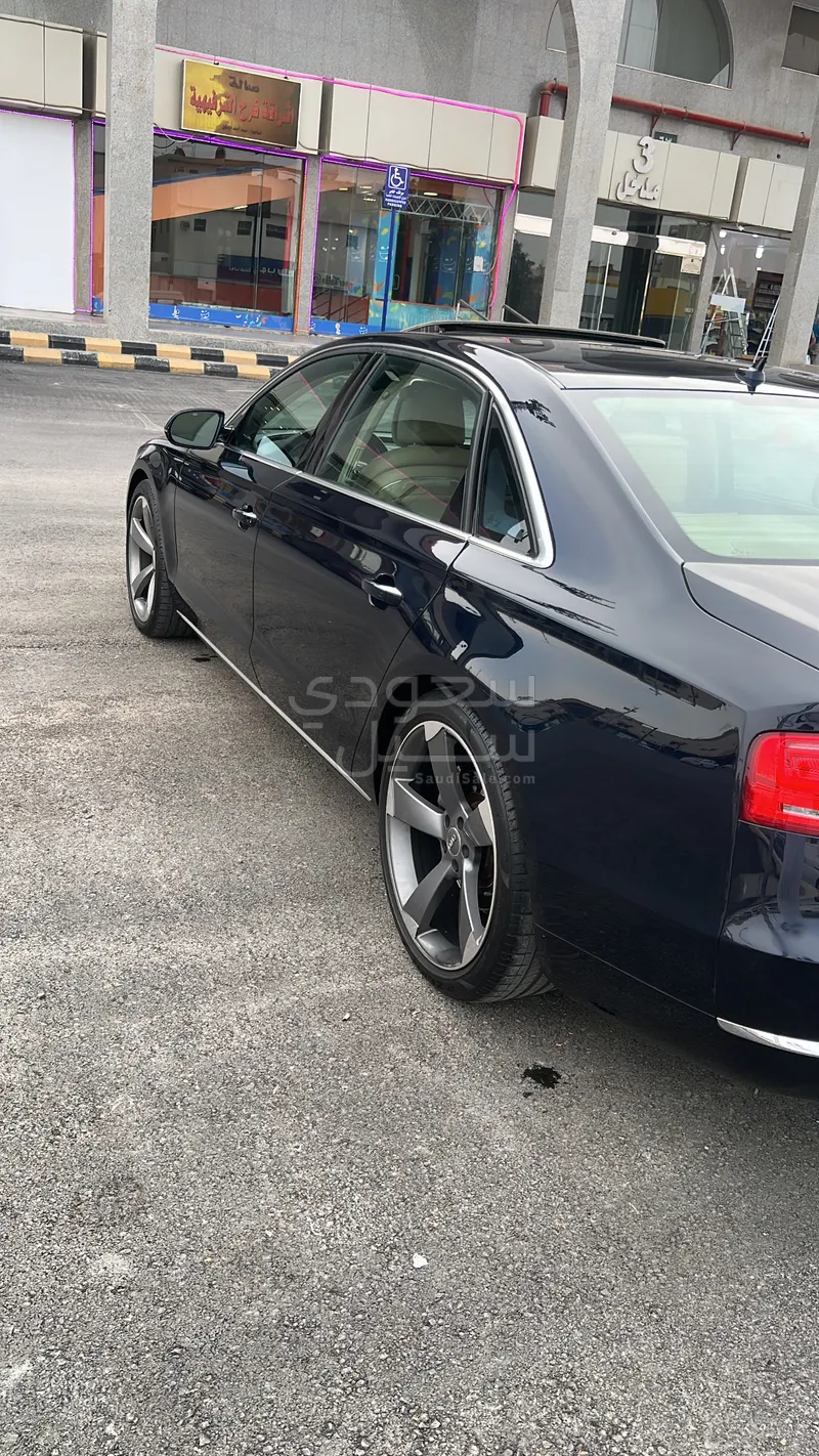 2013 اودي اي 8