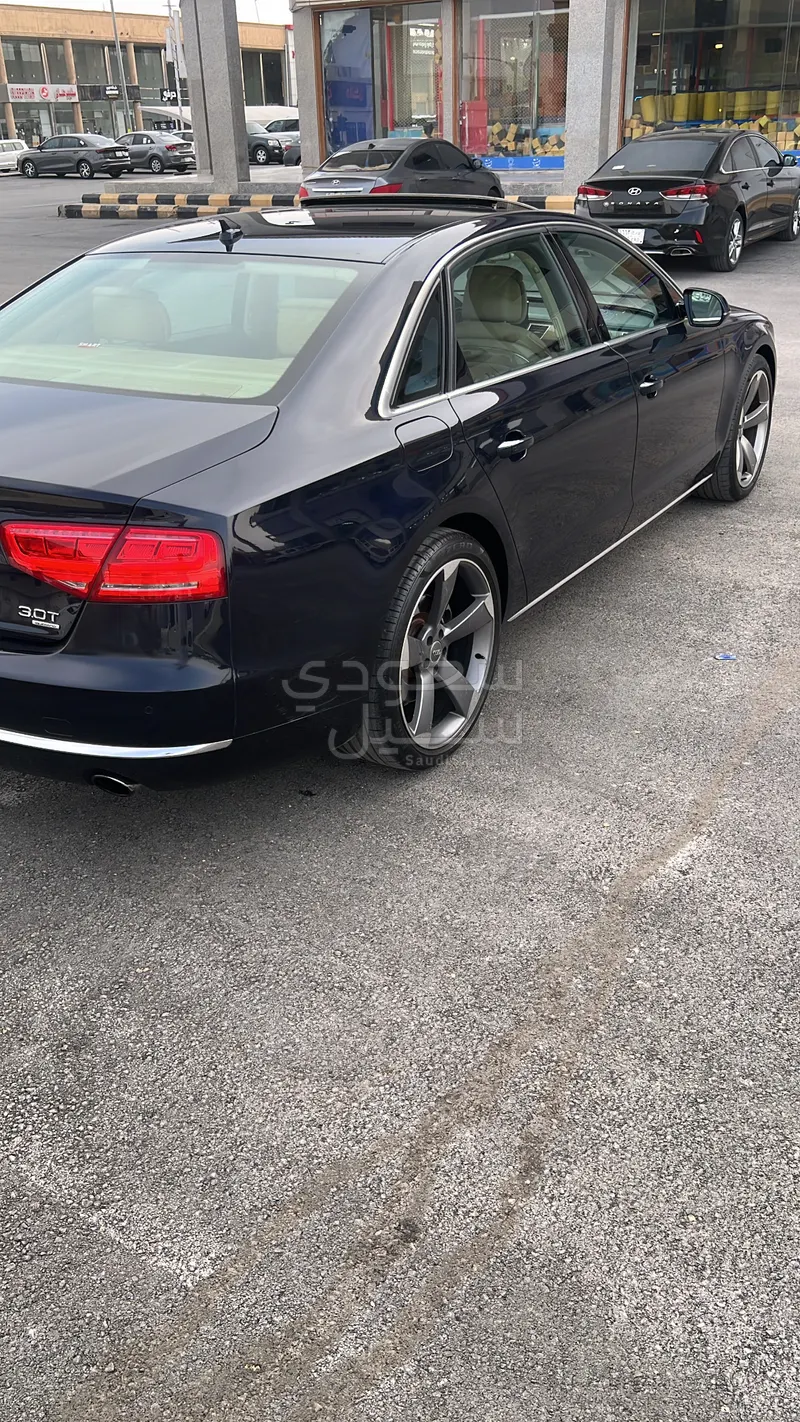 2013 اودي اي 8