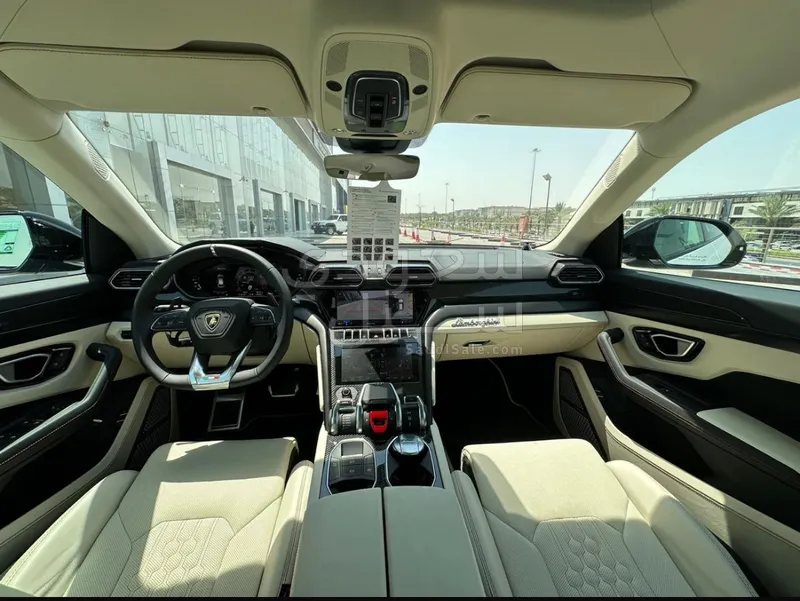 2023 Lamborghini URUS S