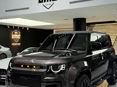 2025 Land Rover Defender Octa