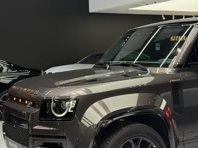 2025 Land Rover Defender Octa