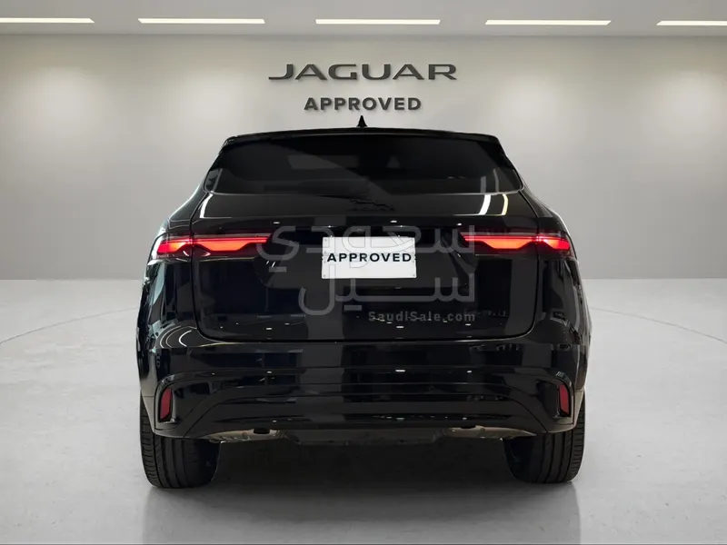 2024 Jaguar F-Pace R-DYNAMIC