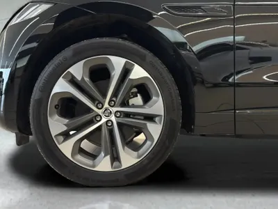 2024 Jaguar F-Pace R-DYNAMIC